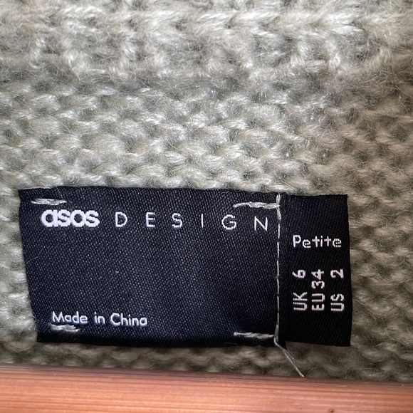 🦄 ASOS petite oversized sweater - NEW! - Picture 7 of 11